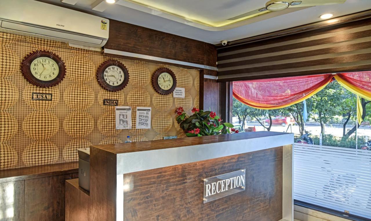 Treebo Trend Jalsa Dlx Hoshangabad Road 博帕尔 外观 照片